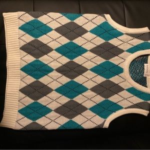 green argyle vest